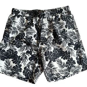 Michael Kors Tropical Hawaiian Print Swim Trunks Navy size Large 7”